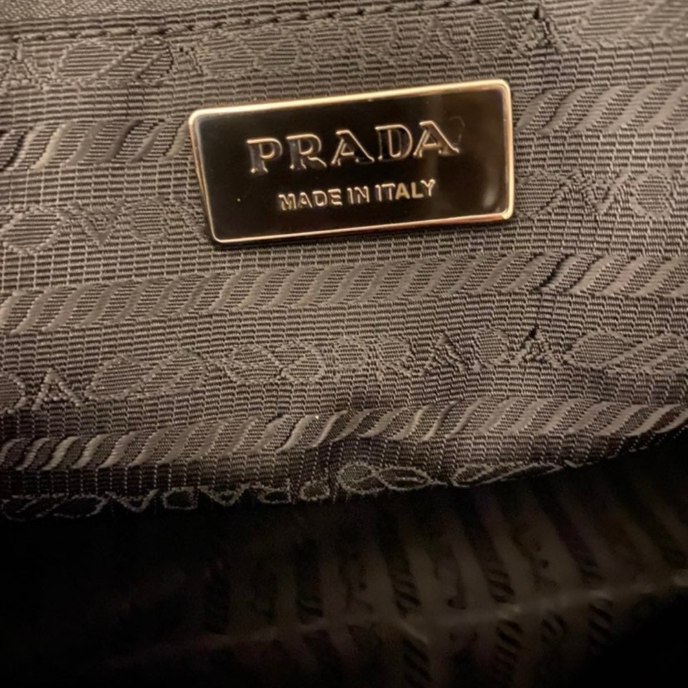 PRADA BT1738 VELA SPORT Nylon Messenger bag Granato with original dustbag &card - Picture 11 of 12